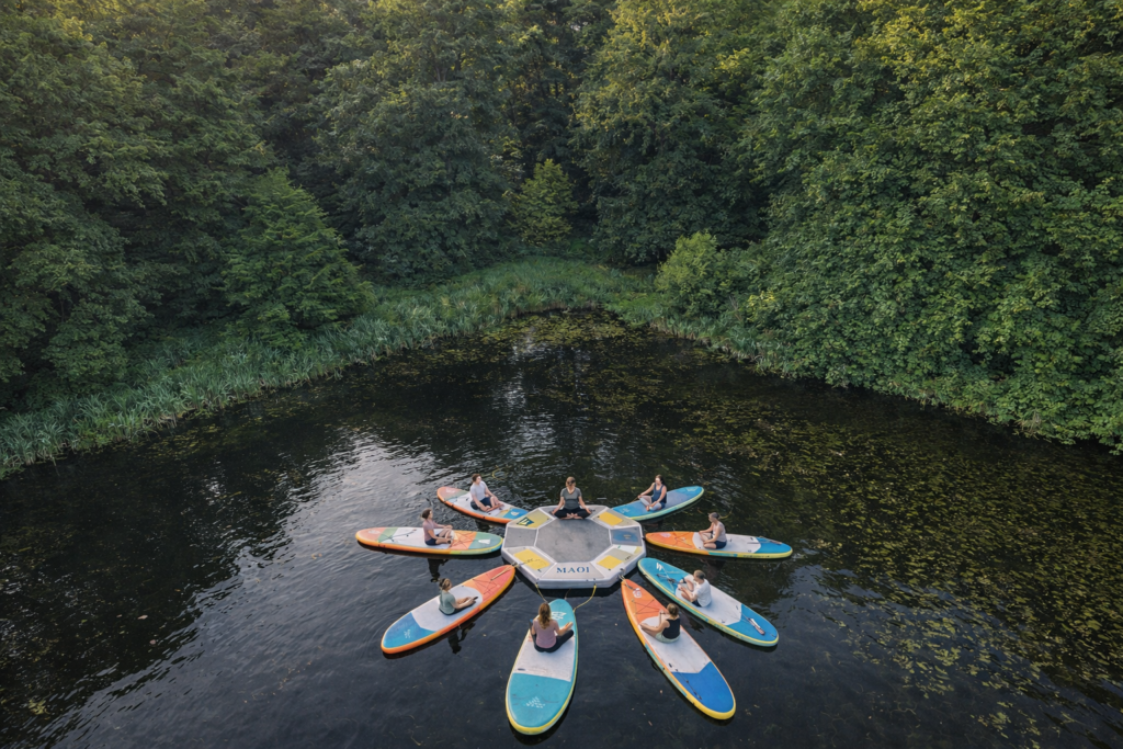 Vlot yoga in het bos